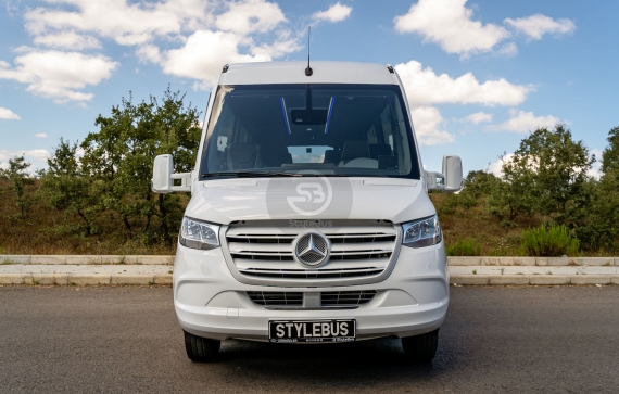 Mercedes StyleBus 25+1+1 Seats Bus